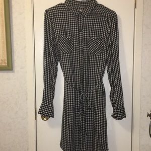 Black and white tunic